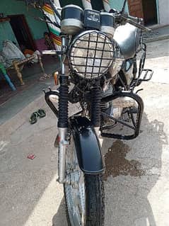 SUZUKI GS150 SE