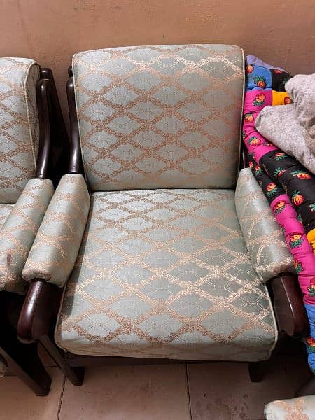 5 Seater Used Sofa Just Like Brand New 1