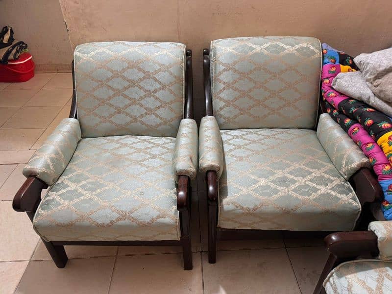 5 Seater Used Sofa Just Like Brand New 2