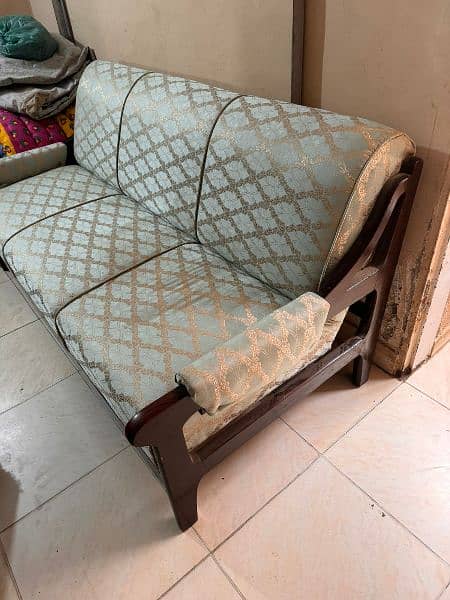 5 Seater Used Sofa Just Like Brand New 4