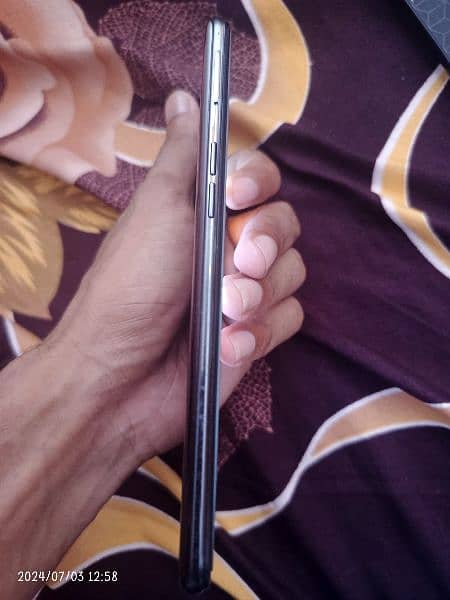 oppo f19 pro Box charger clear ha all ok 03274842937 0