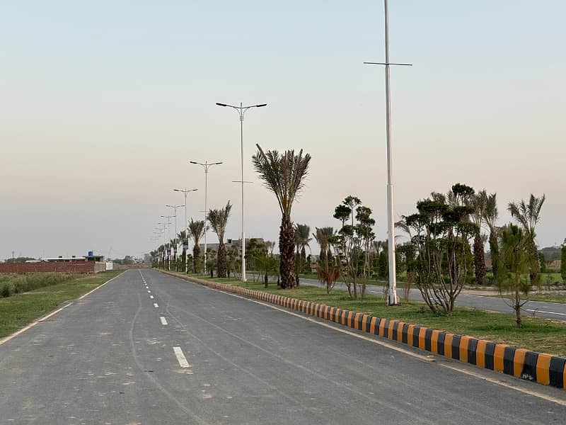 BOOK YOUR 5 MARLA PLOT ON JUST 2 LAC WITH 5 YEARS PLAN IN ARABIAN CITY 2