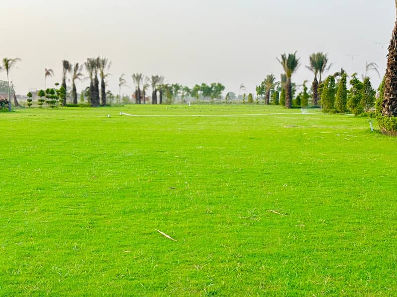 BOOK YOUR 5 MARLA PLOT ON JUST 2 LAC WITH 5 YEARS PLAN IN ARABIAN CITY 4