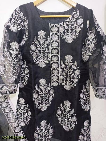 3 PCs women's Stitched Organza Embroidered Suit 1