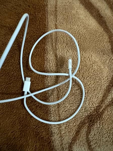 iPhone 14 Pro Max cable original 1