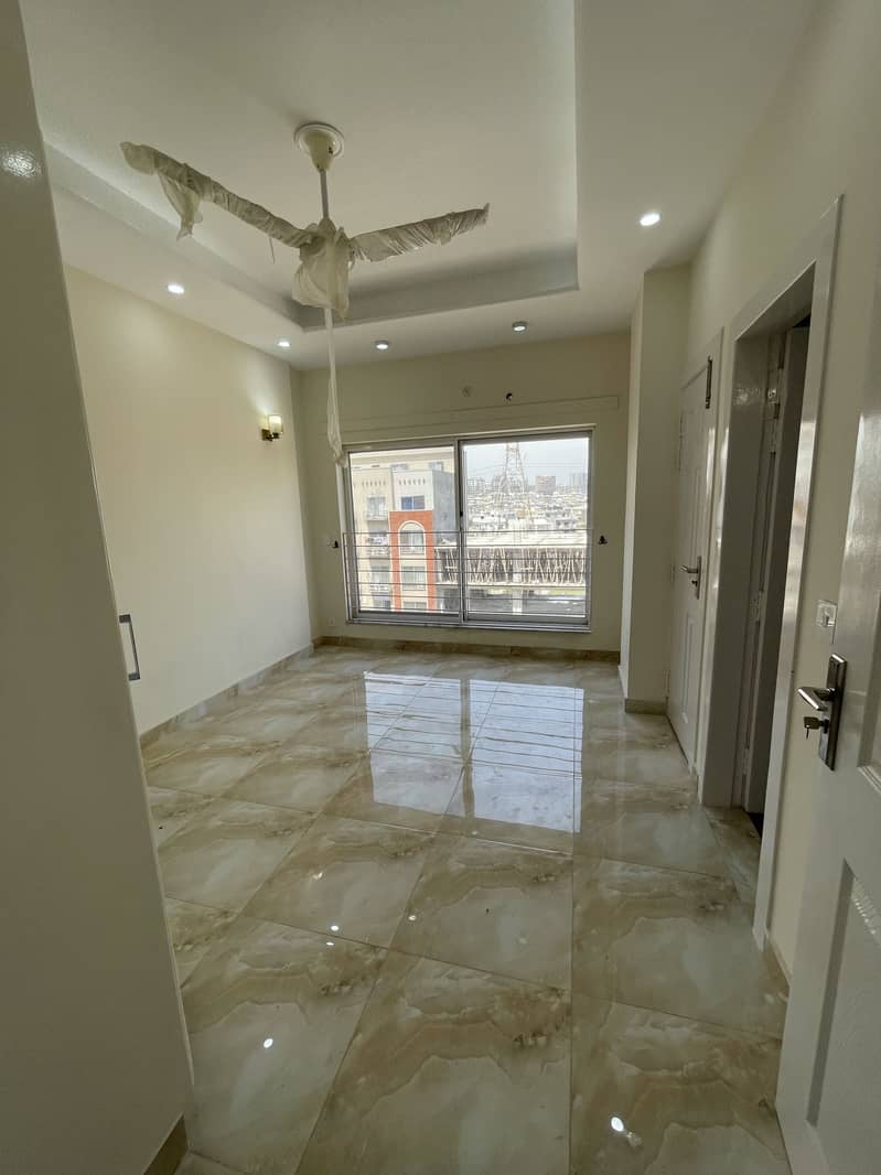 Brand New Lavish 2 Bed Flat For Rent Available In C Junction 0