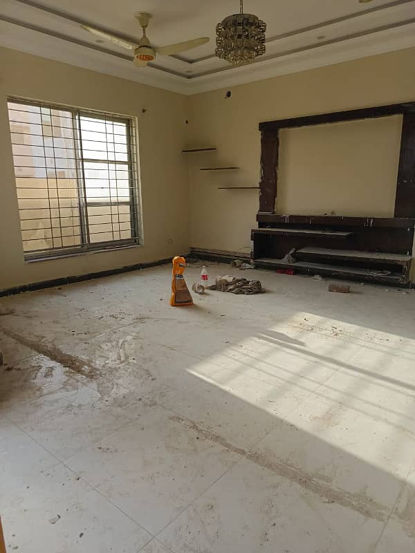 5 Marla Gas Avail Park facing House For Rent In DHA Rahber 11 3