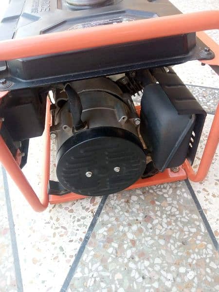 1kv generator for sale. 10 by 10 condition 1