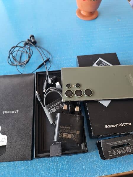 Samsung S23 ultra full box new condition 18