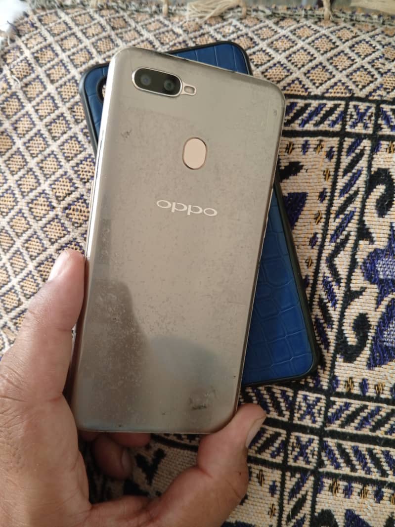 excellent condition oppo A7 (4 gb 64 gb) 1