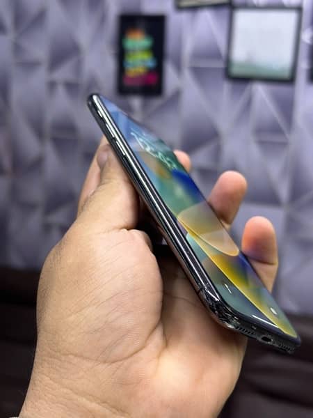 iphone X 256gb Non-pta 2 months sim time 5