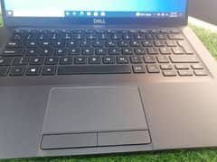 Dell 5400 i7 8th gen with glass less touch screen