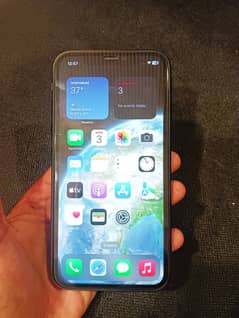 Iphone XR 64GB Non factory unlock 10/10 0