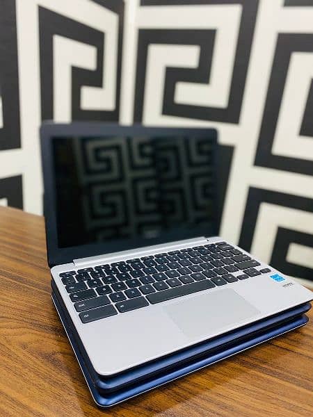 Asus 202 ChromeBook | With free gift | 4/16 3