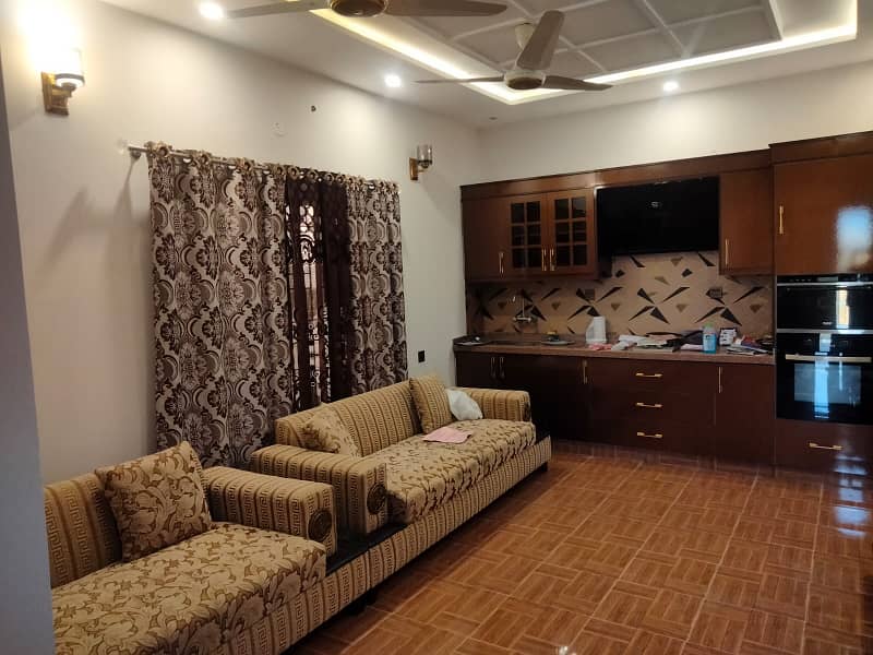 Fully Furnished At very Low Cost 8MARLA HOUSE 6
