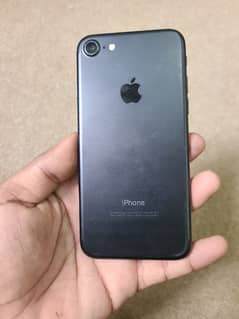 IPhone 7 32GB 2 month Sim time