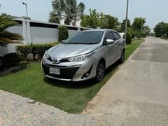 Toyota Yaris ATIV X CVT 1.5 Silver 2021 Full Option