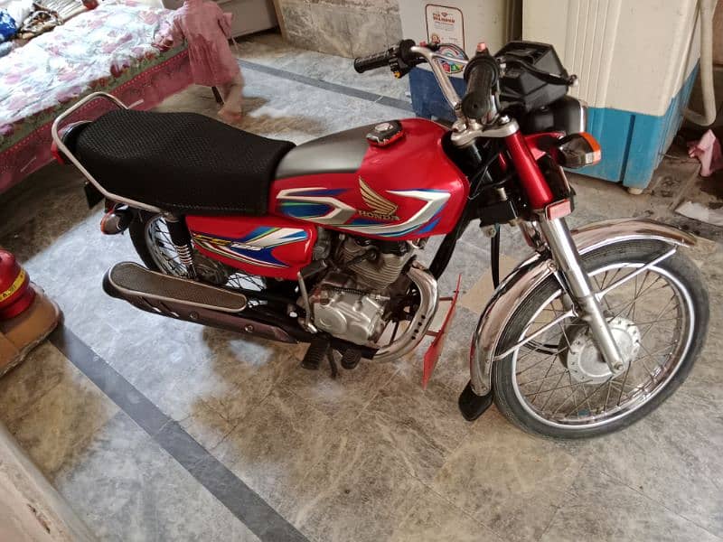 Honda cg 125 fit bike all Punjab ka number ha 5