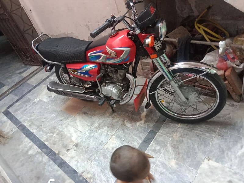 Honda cg 125 fit bike all Punjab ka number ha 6