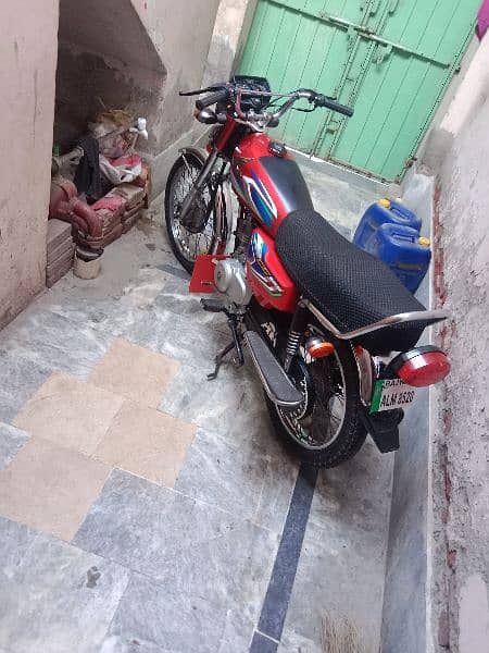 Honda cg 125 fit bike all Punjab ka number ha 9