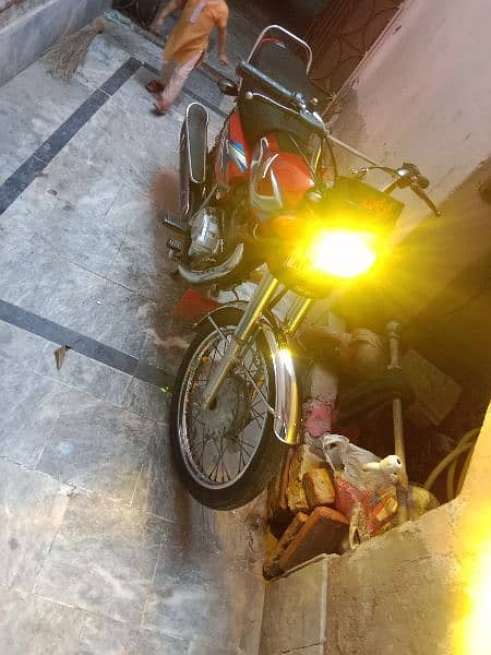 Honda cg 125 fit bike all Punjab ka number ha 12