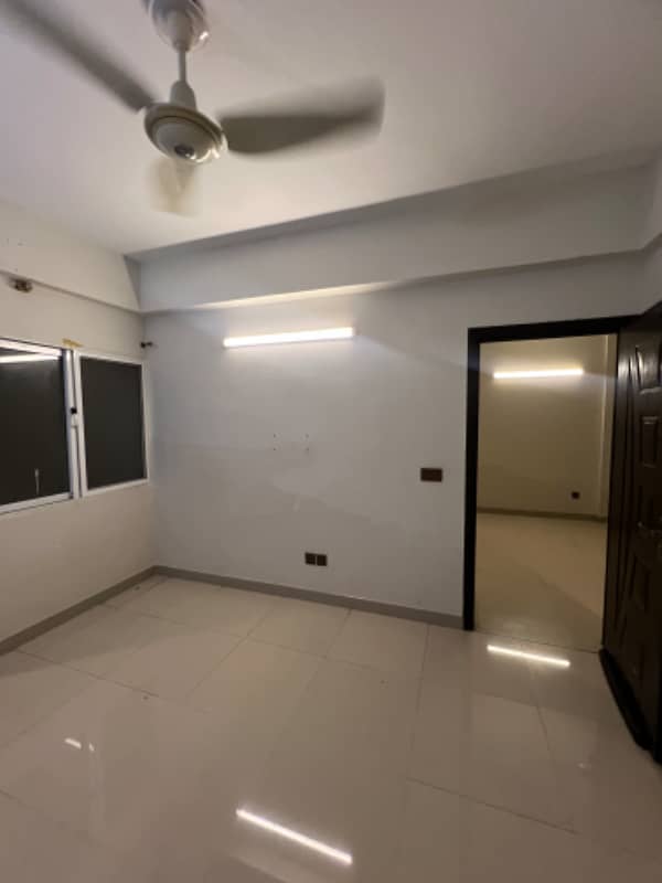 Four bed luxury apartment for rent in Gulberg Green 14