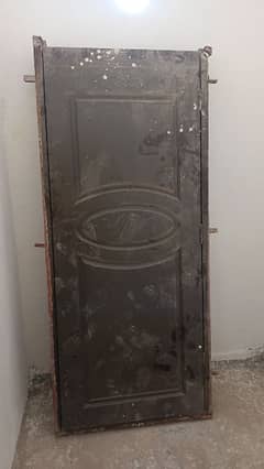 wood door with cukat
