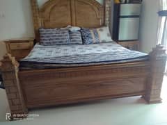 solid wood bed set with dressing for sale