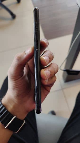 OnePlus 6T 8/128 6
