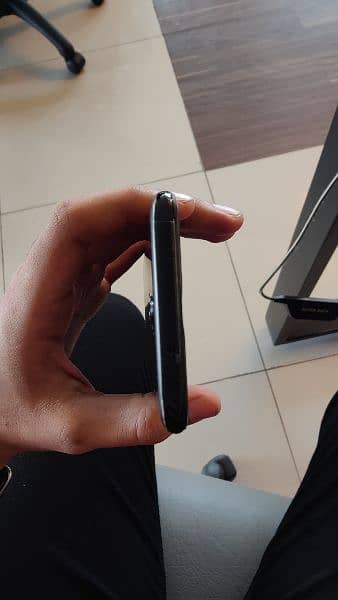 OnePlus 6T 8/128 7