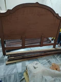 wood bed  condition 10by9