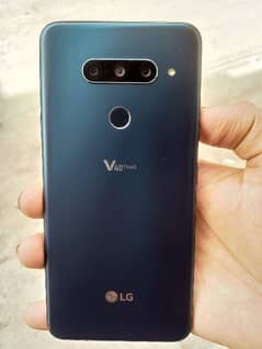 LG V40 thinq