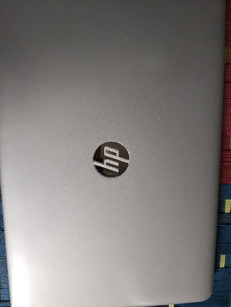 HP laptop . model. 850g3. 
cro. i7.6gen
8gb. 256gb. ssd
15.0. inch. 1