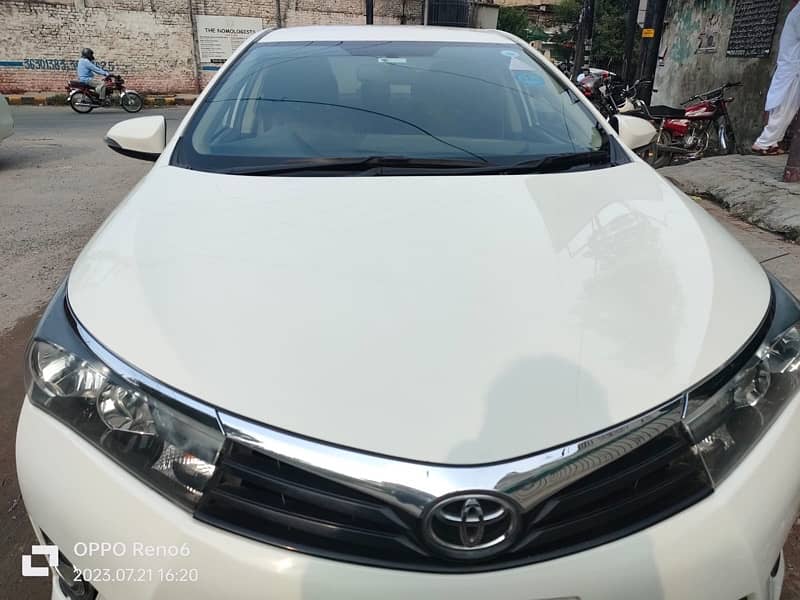 Toyota Corolla GLI 2016 Total Genuine 0