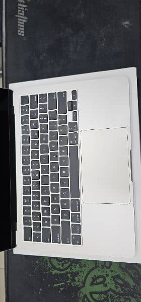 Apple macbook Air M2 2022 13.6 8gb 256 8