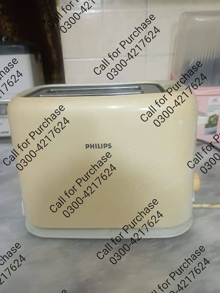 Philips Toaster now at Throw Away Price Fits two slices of bread Rem 0