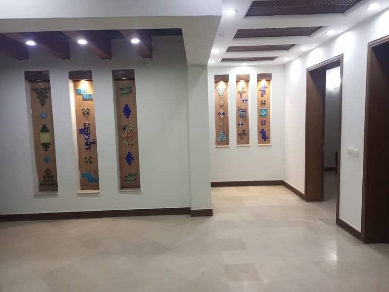 1 Kanal Upper Portion For Rent In West Wood Society 1
