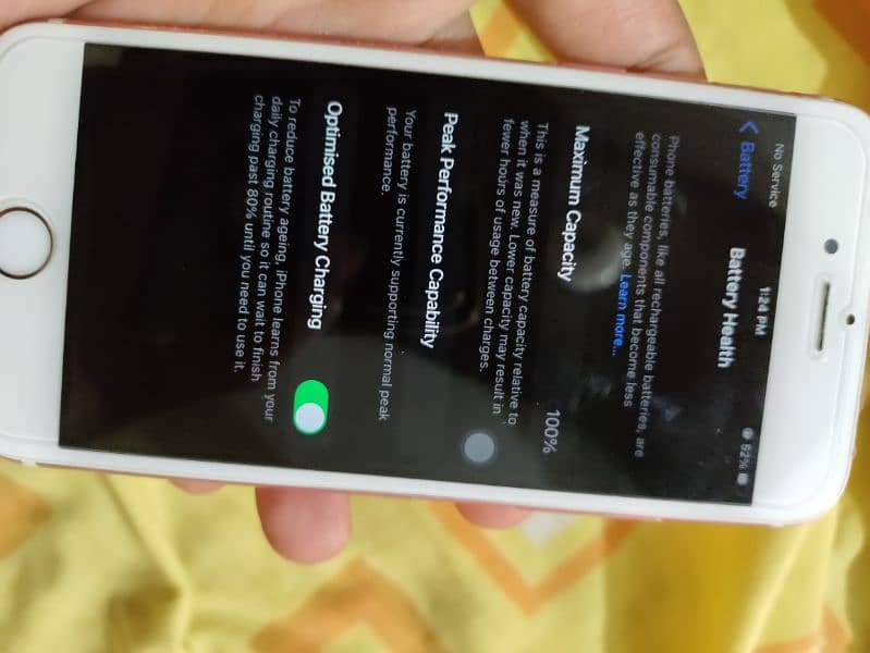 iphone 6s rose gold all ok in working condition (bypass) 3