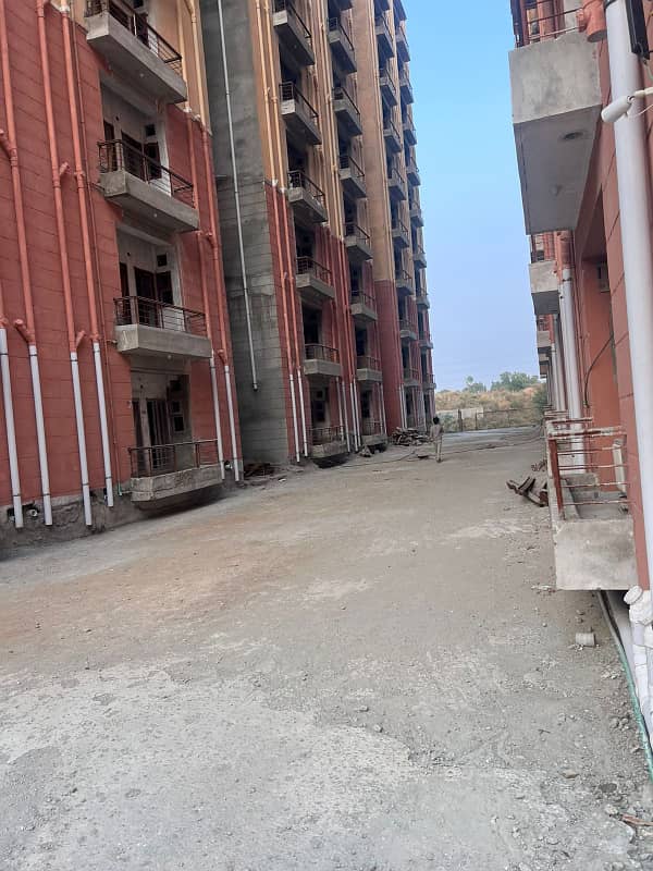 I-12/1 Y-Block Nust/Open Face 5th Floor ADC Flat 7