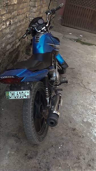 yamaha 125 blue colour 3