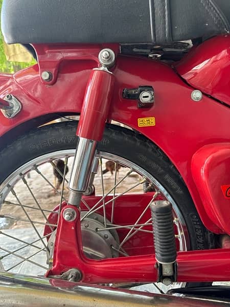 Honda C70 1989 Restored Bike 13