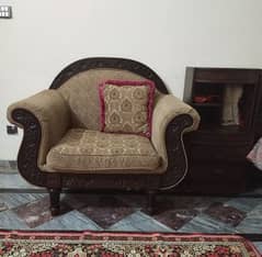 5 seater sofa for sale made up of solid wood