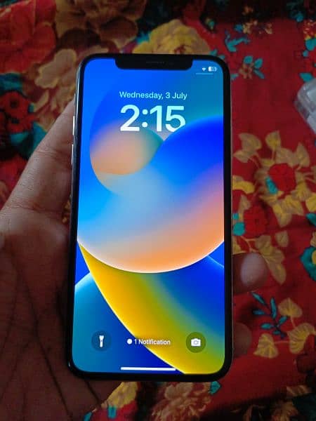 I phone x  white colour non pta  factory unlock 6