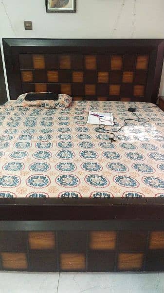 King Size Bed for sale in Islamabad 3