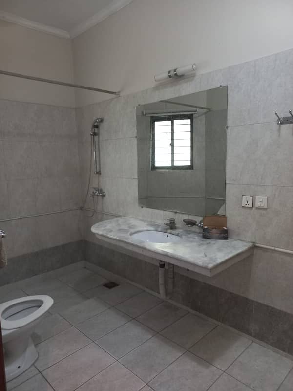 Kanal Lower Portion 2 Bed Available For Rent In Dha Phase 4 20