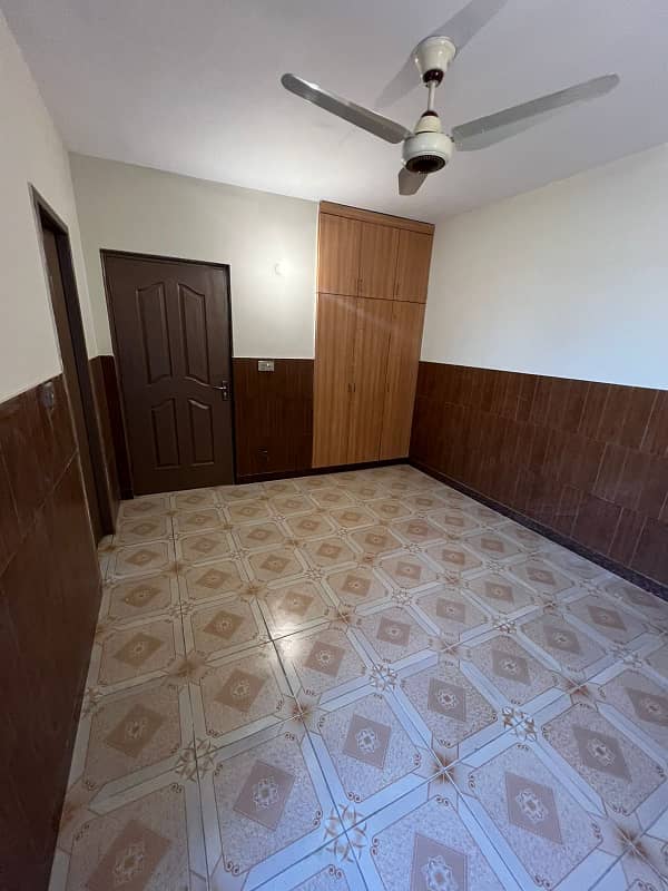10 Marla Beautiful House Available For Rent in Lake City Sector M-7 13
