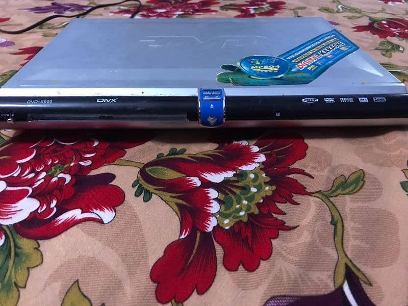 DVD PLAYER 3