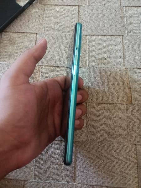 Oneplus 8t 12/256 10/10 condition 5