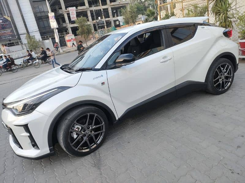 Toyota C-HR 2020 5