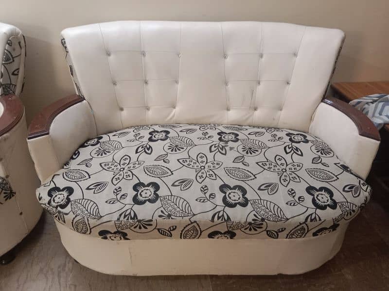 9 seater sofa set with free table (gift) 3